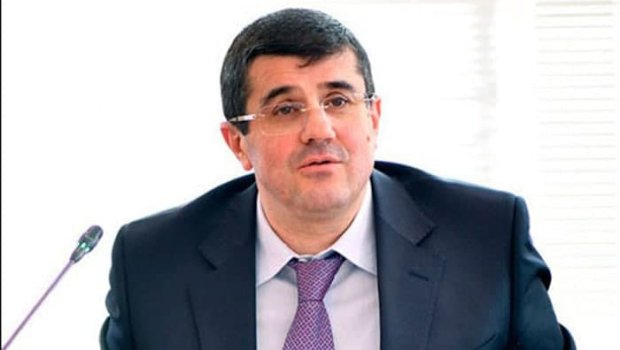 Araiklə görüş olub, yoxsa ifadəsi alınıb?