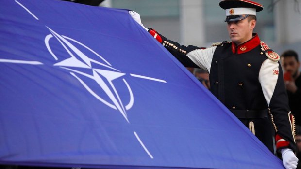 NATO qoşunları Əfqanıstandan çəkilir?
