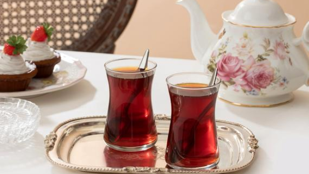 Çay evinin 13 müştərisi polis şöbəsinə aparıldı