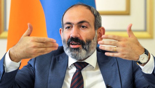 Paşinyan qohum-əqrabası ilə mitinq keçirdi - FOTO