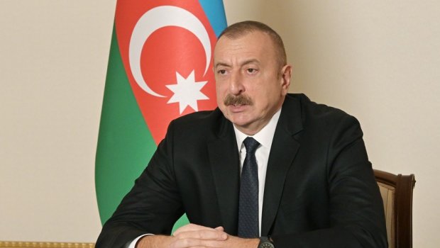“Sizin əl sıxdığınız insanlar məscidlərdə donuz saxlayanlardır”  - İlham Əliyev 