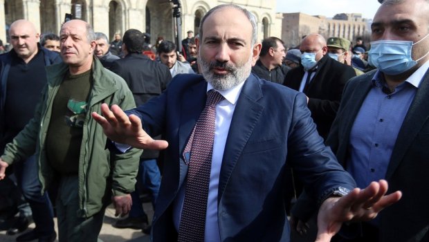 “Paşinyan özü istefa etməyəcək, o, qan istəyir” – Erməni deputat