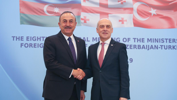Çavuşoğlu Zalkaliani ilə Qarabağı müzakirə etdi