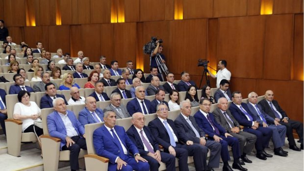 “Ölkədə islahatlar gedir, bəs YAP bu islahatların harasındadır?