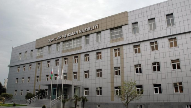39 nəfərə fəxri ad verildi