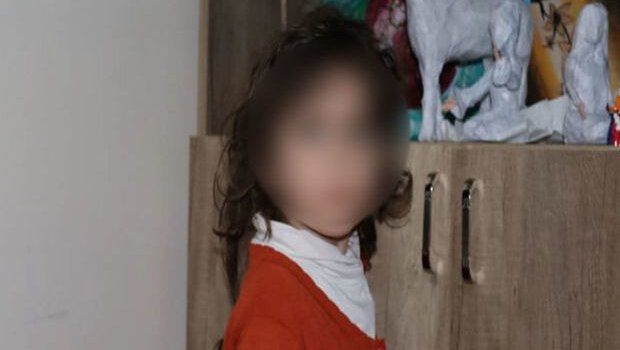 Küçəyə atılan 5 yaşlı Nərgizin bacısı və qardaşı da sığınacağa yerləşdiriləcək