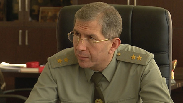 Ermənistanda hərbçilər mitinqə hazırlaşır - Qasparyana dəstək 