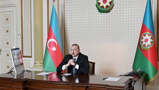 Prezident İqtisadi Əməkdaşlıq Təşkilatının Zirvə toplantısında çıxış etdi