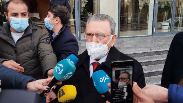 Ramiz Mehdiyev: “5-ci kalon məsələsini ortaya atıblar”