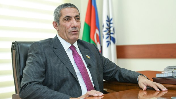 Siyavuş Novruzov YAP-ın İdarə Heyətindən çıxarıldı