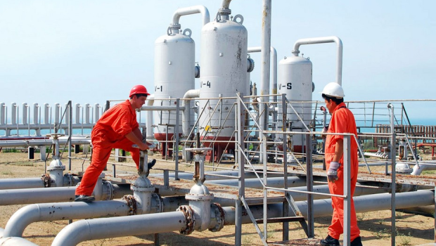 Təbii qaz ucuzlaşmaqda davam edir