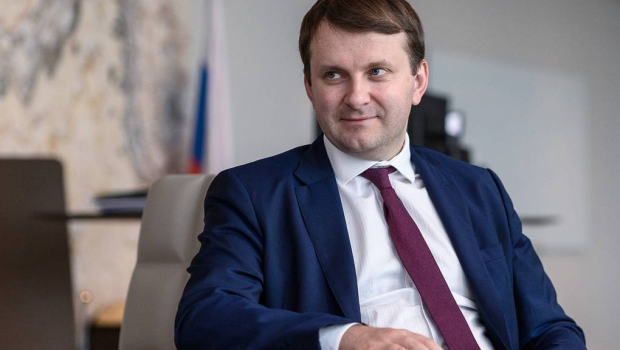 Putinin köməkçisi koronavirusa yoluxdu