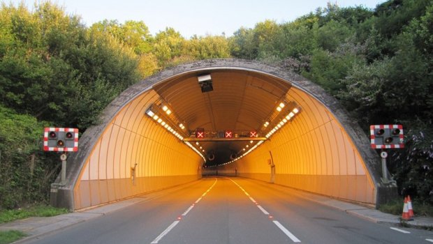 900 il yaşı olan məxfi tunel aşkarlandı - FOTO