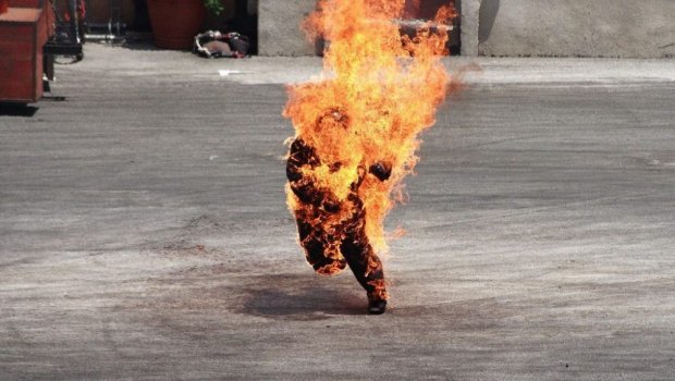 Qız sevgilisini bu səbəbdən yandırıb – TƏFƏRRÜAT açıqlandı - FOTO