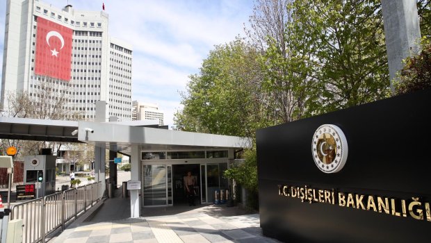 Türkiyə XİN erməni terrorçunun azad edilməsini şiddətlə qınadı