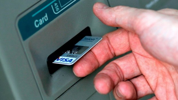 Xaricilərin Azərbaycanda bank kartları ilə xərclədiyi məbləğ açıqlandı