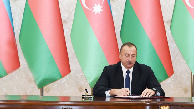 Prezident sahibkarlıqla bağlı qanunda dəyişikliyi təsdiqlədi