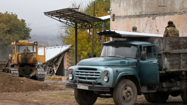 Əsgəranda ermənilər üçün ev tikilir