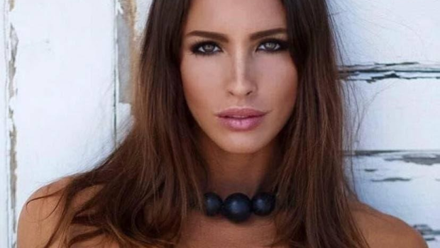 Modelin bu FOTOLARI kişiləri heyran etdi