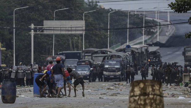 Myanma etirazlarında ölənlərin sayı 247-yə çatdı