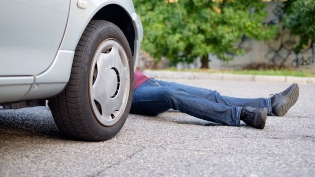Bakıda piyadaları maşın vurdu