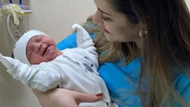 Atasının doğum günündə dünyaya göz açan şəhid qızı - FOTO 