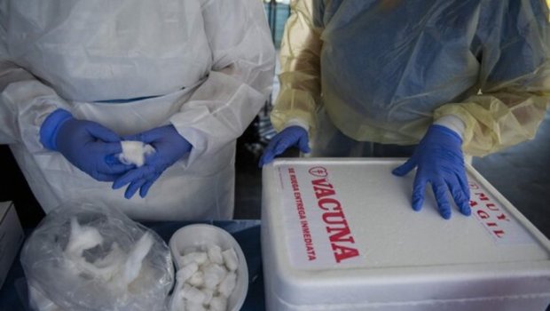 Vaksin daşıyan helikopter yandı - TƏCİLİ