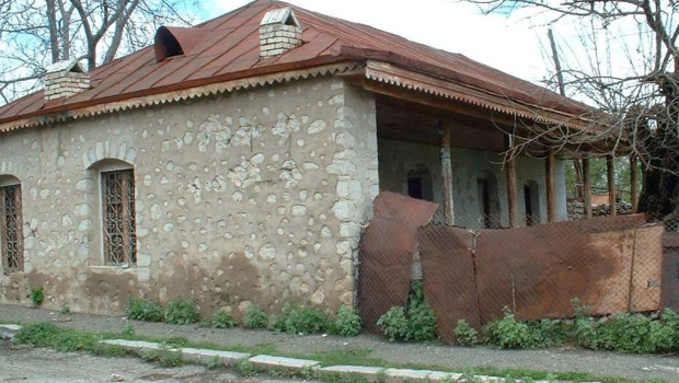 “Prezident Bülbülün evinin bərpasını başqasına da tapşıra bilərdi” - Polad Bülbüloğlu