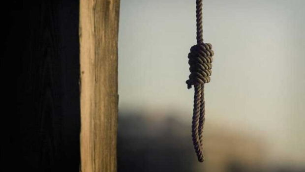 Ucarda intihar - 12 yaşlı yeniyetmə özünə qəsd etdi