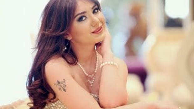 Azərbaycanlı aparıcıdan cazibədar FOTO