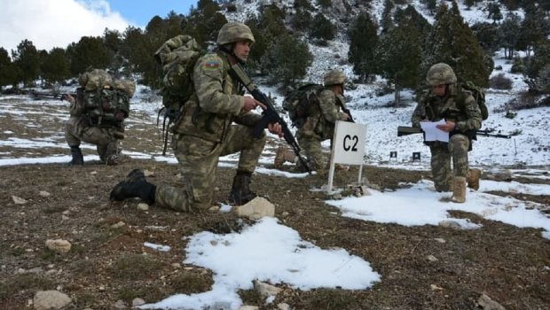 Azərbaycan Ordusunun desantları Türkiyədə təlimdə - FOTOLAR