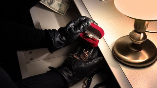 Qızıl oğruları tutuldu