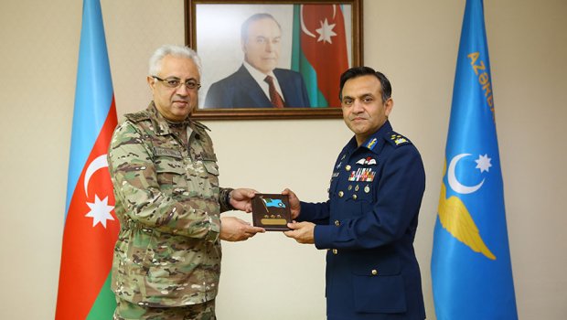 Pakistanın hərbi hava marşalı Azərbaycanda - FOTO/VİDEO
