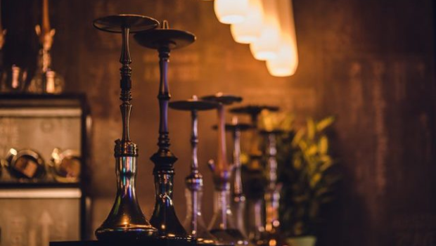 Sumqayıtda qəlyan təklif edən çay evinin rəhbəri həbs edildi - VİDEO