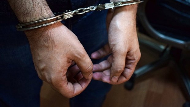 Gəncədə ağıla gəlməyən oğurluq — Bir nəfər tutulub, digəri axtarılır - FOTO