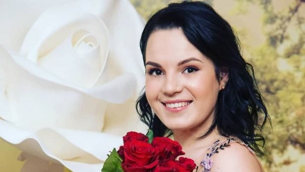 Əri tərəfindən əli kəsilən aparıcının QAN DONDURUCU HƏYAT HEKAYƏSİ - FOTO