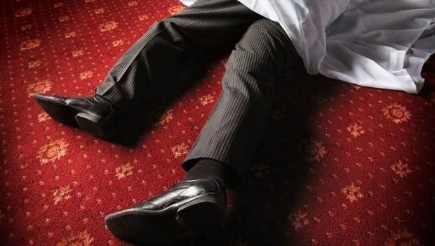 Bakıda mənzildə kişi meyiti tapıldı