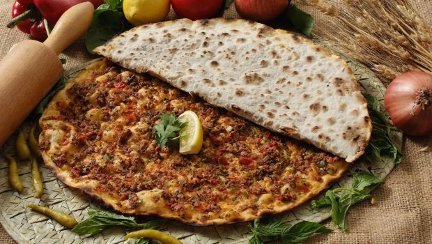 Ermənilər bu dəfə lahmacunu oğurladılar” - “Halal erməni pizzası” - FOTO