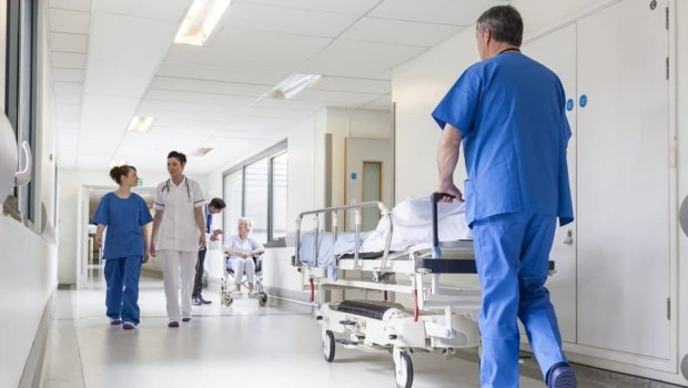 “Özünə hörmət edən həkim belə işlərlə məşğul olmaz” - Tibbi sığortadan sonra sifarişlər dəyişdi