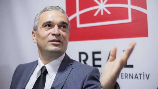 İlqar Məmmədovdan sərt icmarıc - “Saxtakarlar, yaramazlar dəstəsi…”