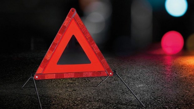 Şəkidə avtomobil aşdı - Ölən var