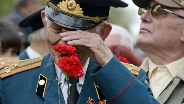 Böyük Vətən müharibəsi veteranlarını təhqir edənlər ağır cəzalandırılacaq - Putindən QƏRAR