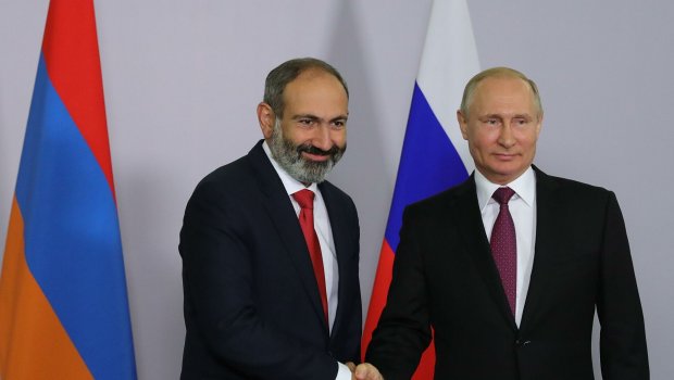 Putin Paşinyanı oğulluğa götürüb? - 7 aprel görüşündə GİZLİ EYHAMLAR...