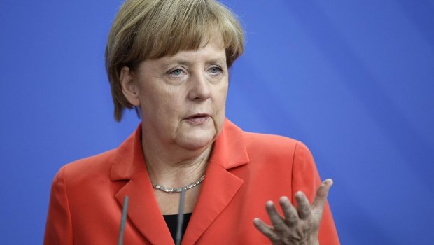 Angela Merkel koronavirusa görə peyvəndi qəbul etmədi – SƏBƏB