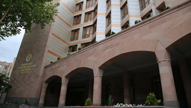 İrəvanda ölü tapılan generalın qızı intihar edib – İstintaq Komitəsi