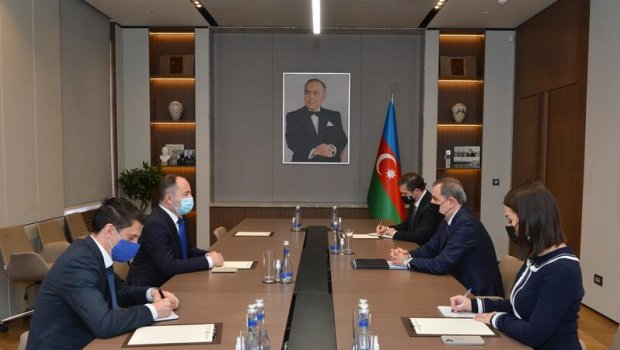 Bayramov diplomatik fəaliyyəti başa çatan səfiri qəbul etdi - FOTO
