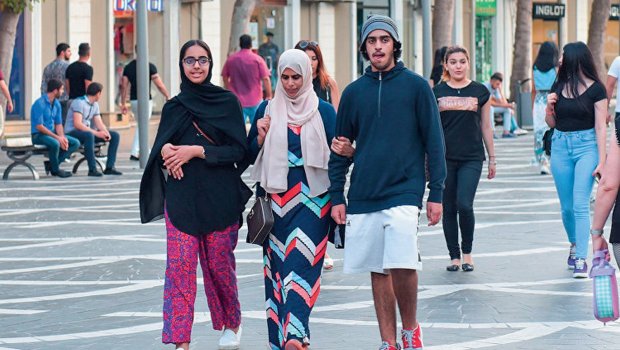 Bakıda turist iki manata dönər yeyə bilər – Azər Qəribdən YENİ TƏKLİF