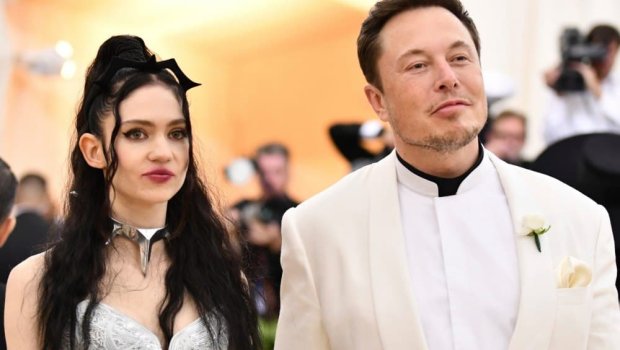 İlon Maskın sevgilisi görün nələr etdi - FOTO