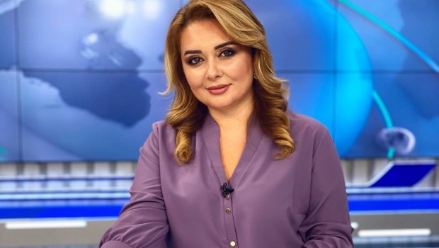 Aparıcı Lalə Azərtaş qızlarının FOTOLARINI yaydı