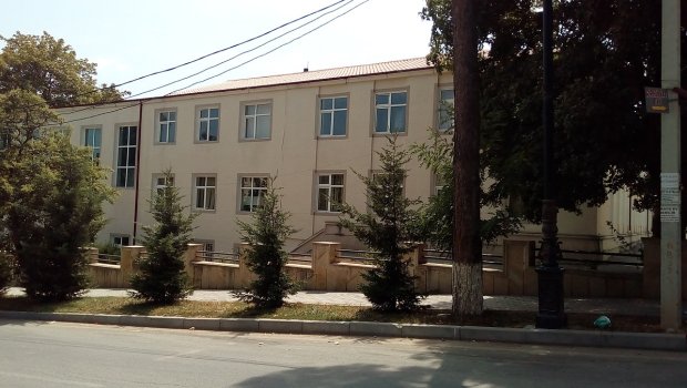 Müəllimlər koronavirusa yoluxdu, məktəb bağlandı